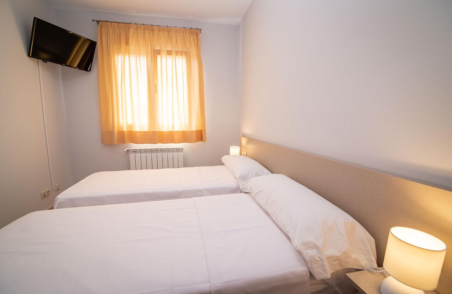 Hospedería Les Coves, alojamiento con cocina basada en platos típicos cerca de Alcossebre.